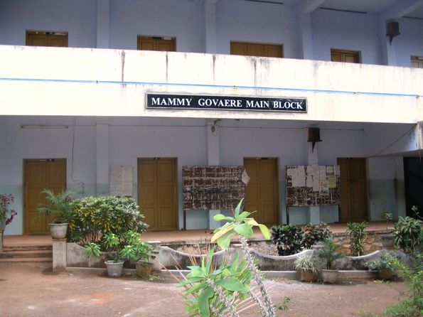 "Mammy Govaere" main block / hoofdgebouw / bâtiment principal
